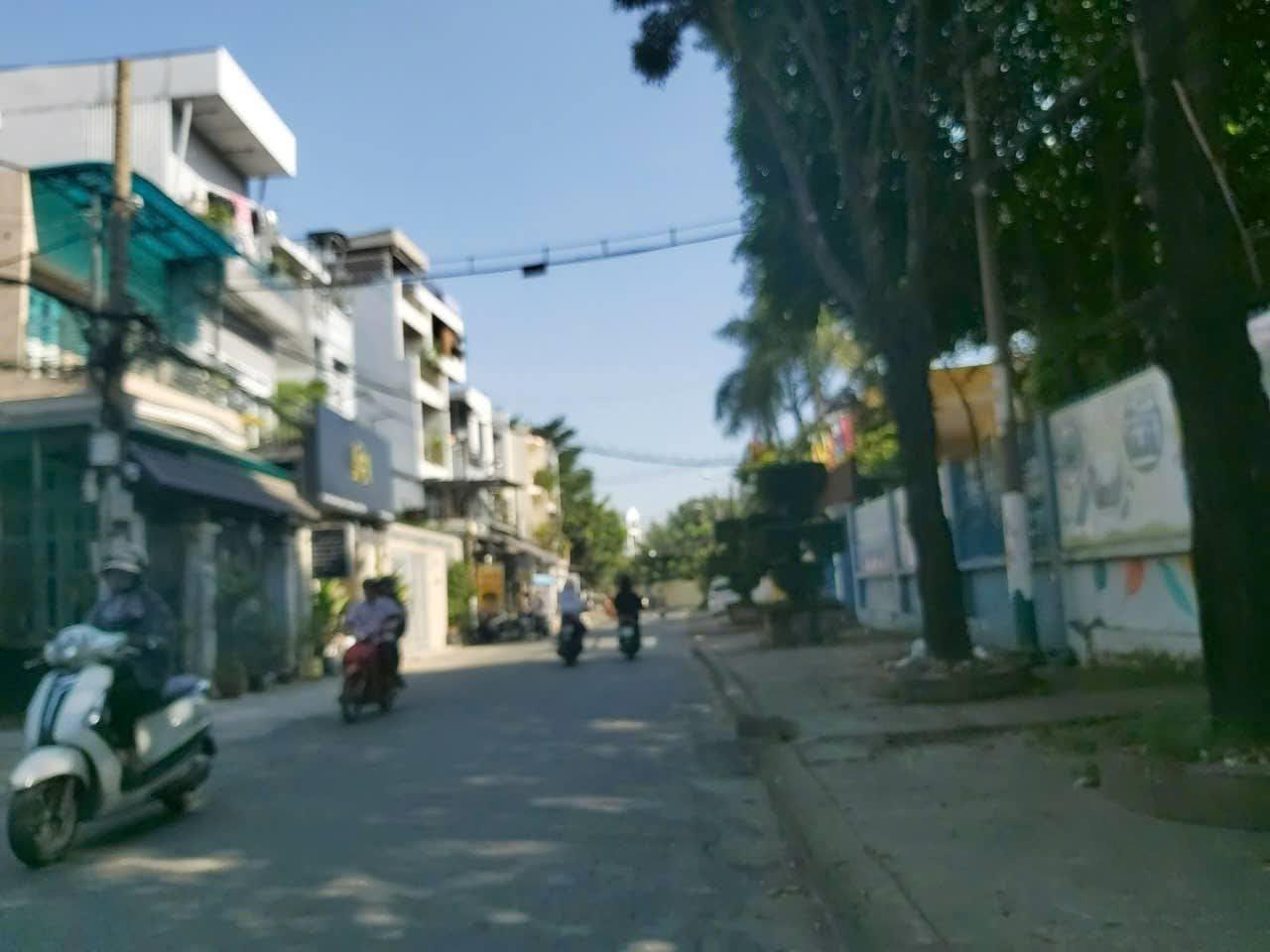 Bán nhà Gò Vấp hẻm xe hơi Thống Nhất, gần Lottemart,  70M², chỉ  6.5 tỷ TL